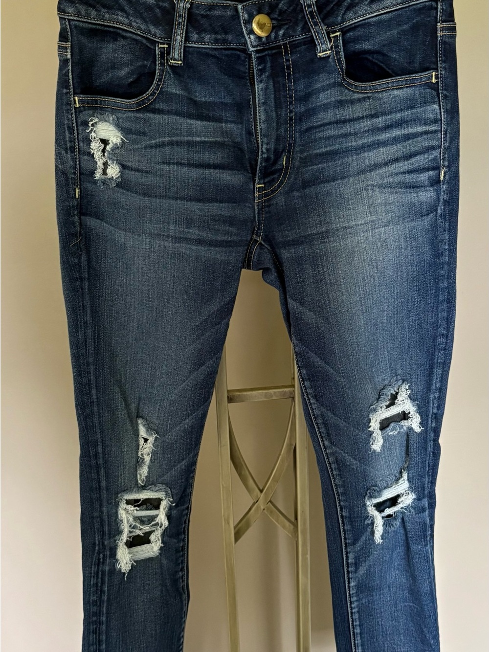 American Eagle Outfitters Dark Wash Distressed Super Stretch Skinny Jeans Short